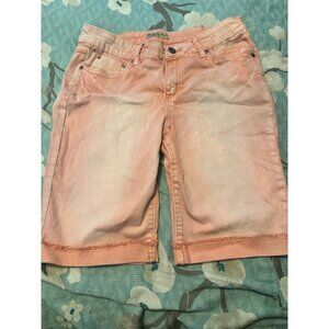 6 FOR $15 Size 8 ruff jean shorts